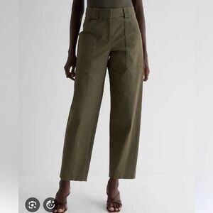 NWT Express Super High Waisted Olive Green Cropped Utility Trouser